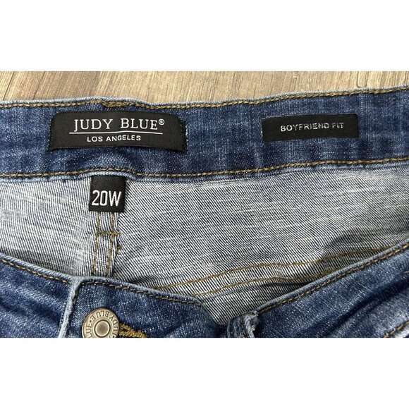 Judy Blue Jeans Womens 20W Boyfriend Fit Distressed denim plus size Stretch - Picture 3 of 4